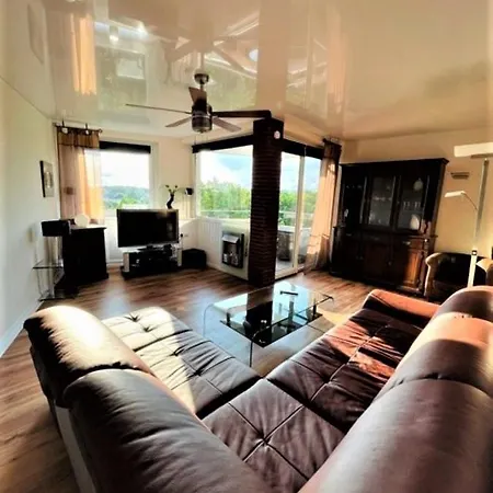 Luxurious With A Wonderful Panoramic View Apartment *